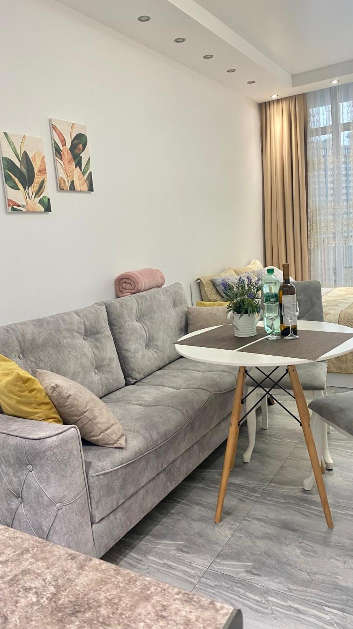 Appartement Pirosmani 18D, 12 Floor à Batoumi Extérieur photo